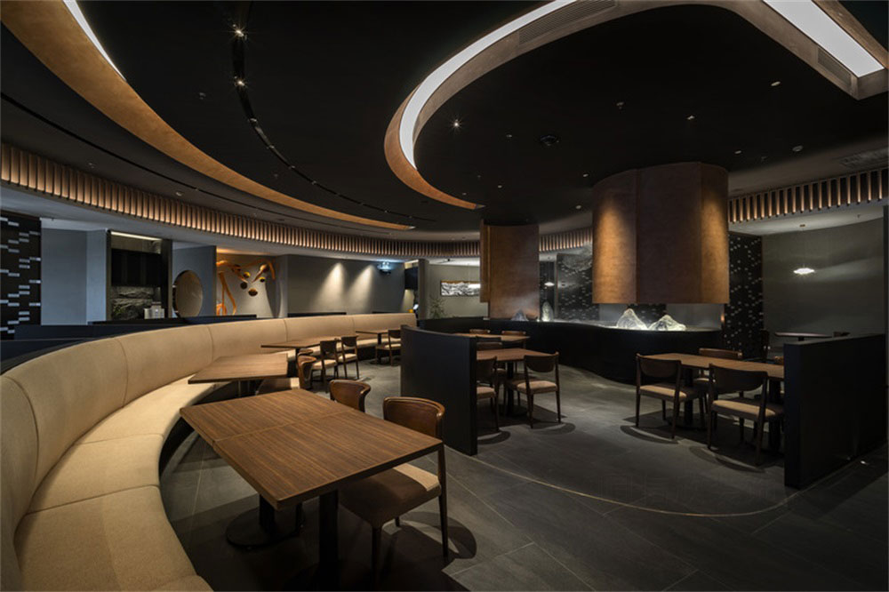 深圳鹽田新中式風(fēng)格川菜館裝修設(shè)計卡座用餐區(qū)