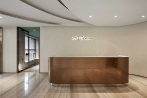 深圳羅湖文錦廣場現(xiàn)代風格辦公室裝修設計案例前臺服務區(qū)效果圖
