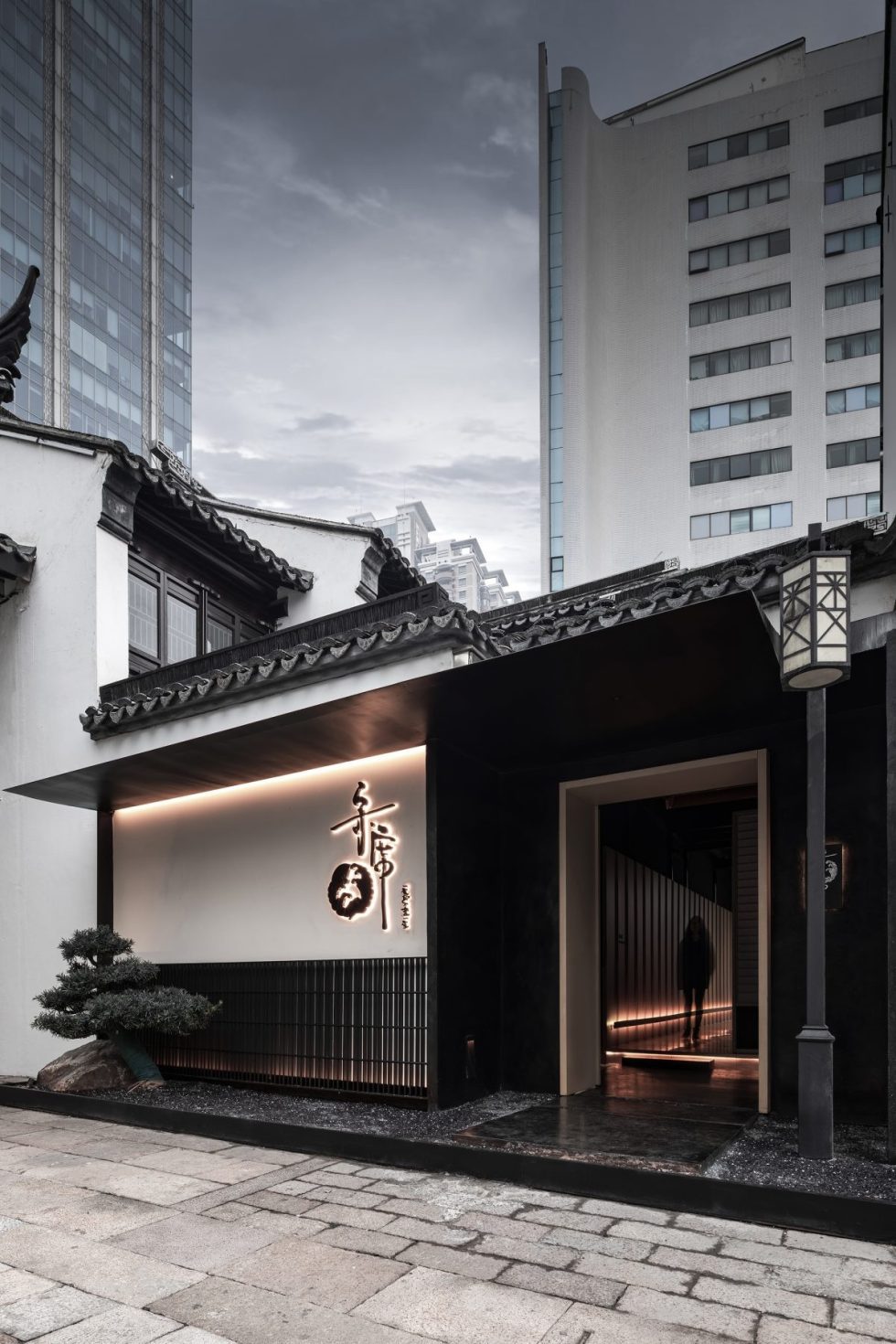 深圳龍華日式禪意餐極簡廳門面設(shè)計裝修