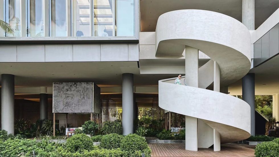 深圳市龍華區(qū)民治現(xiàn)代風服裝店裝修設(shè)計-外立面二